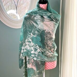 NWOT Floral Scarf with fringe